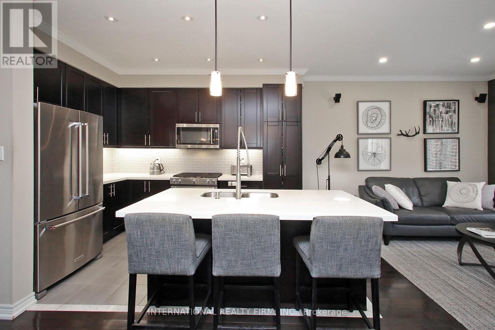50 Prosser Crescent, Georgina, ON