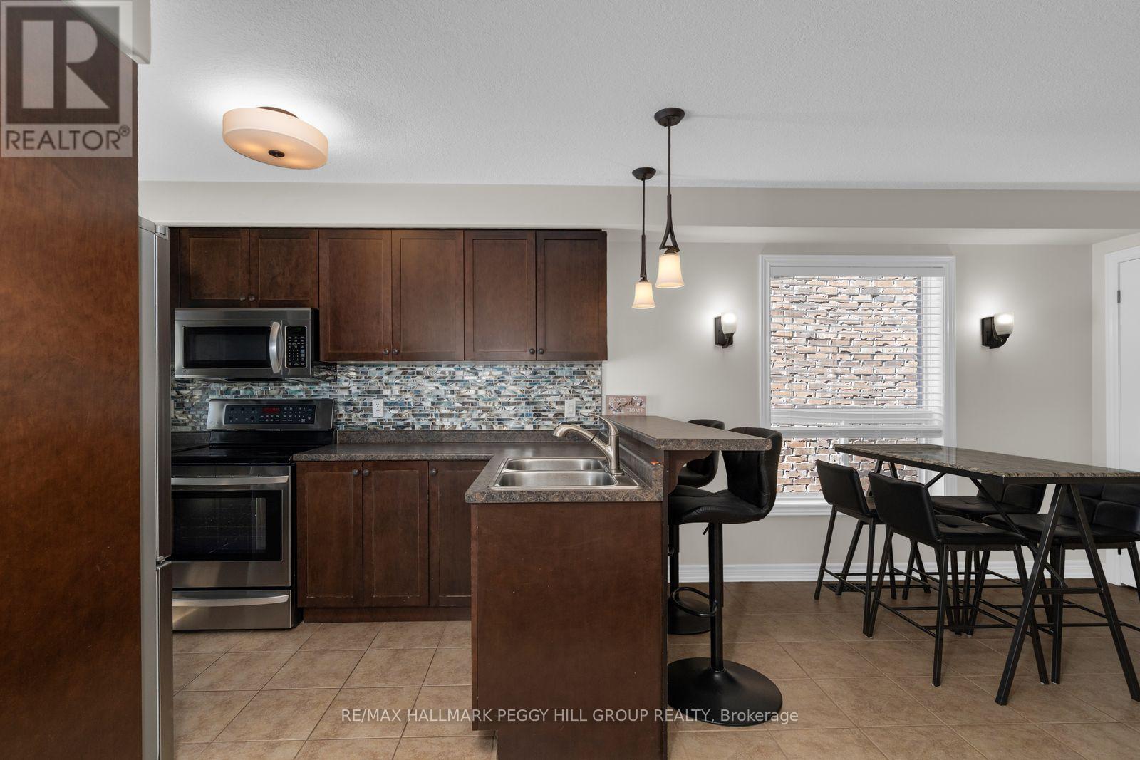 985 Cook Drive, Midland, ON