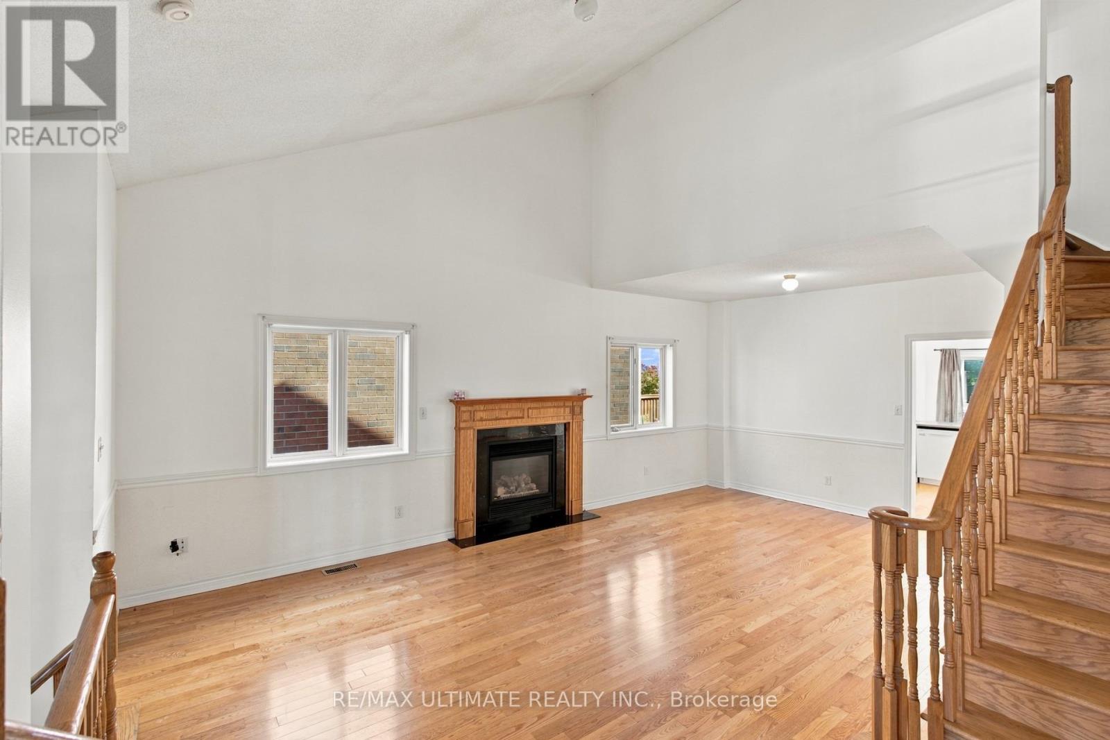 6926 Early Settler Row, Mississauga, ON