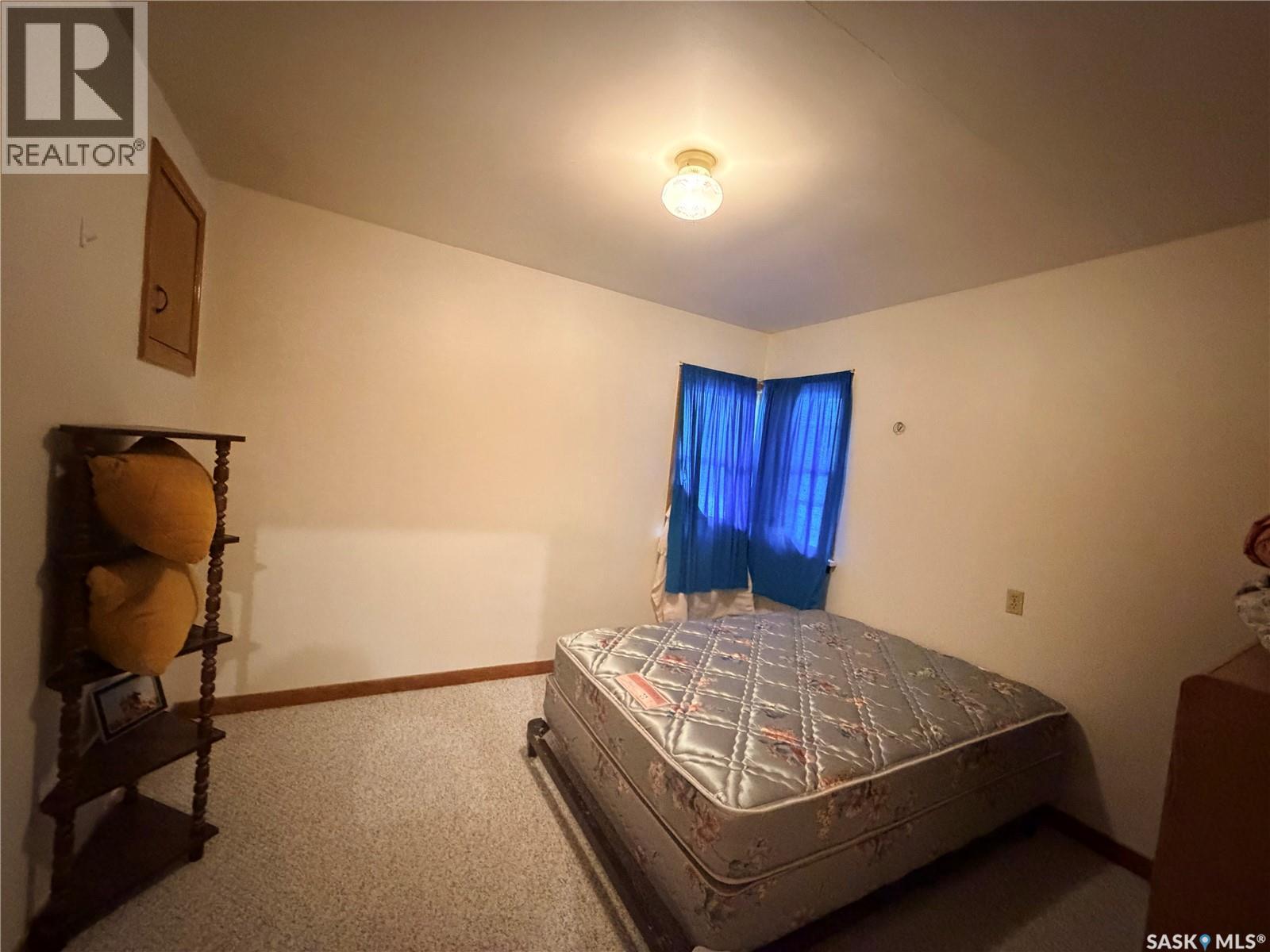 121 Empire Road, Assiniboia, SK