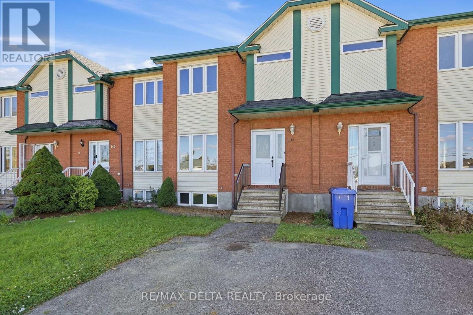 742 Nelson Street, Hawkesbury, ON