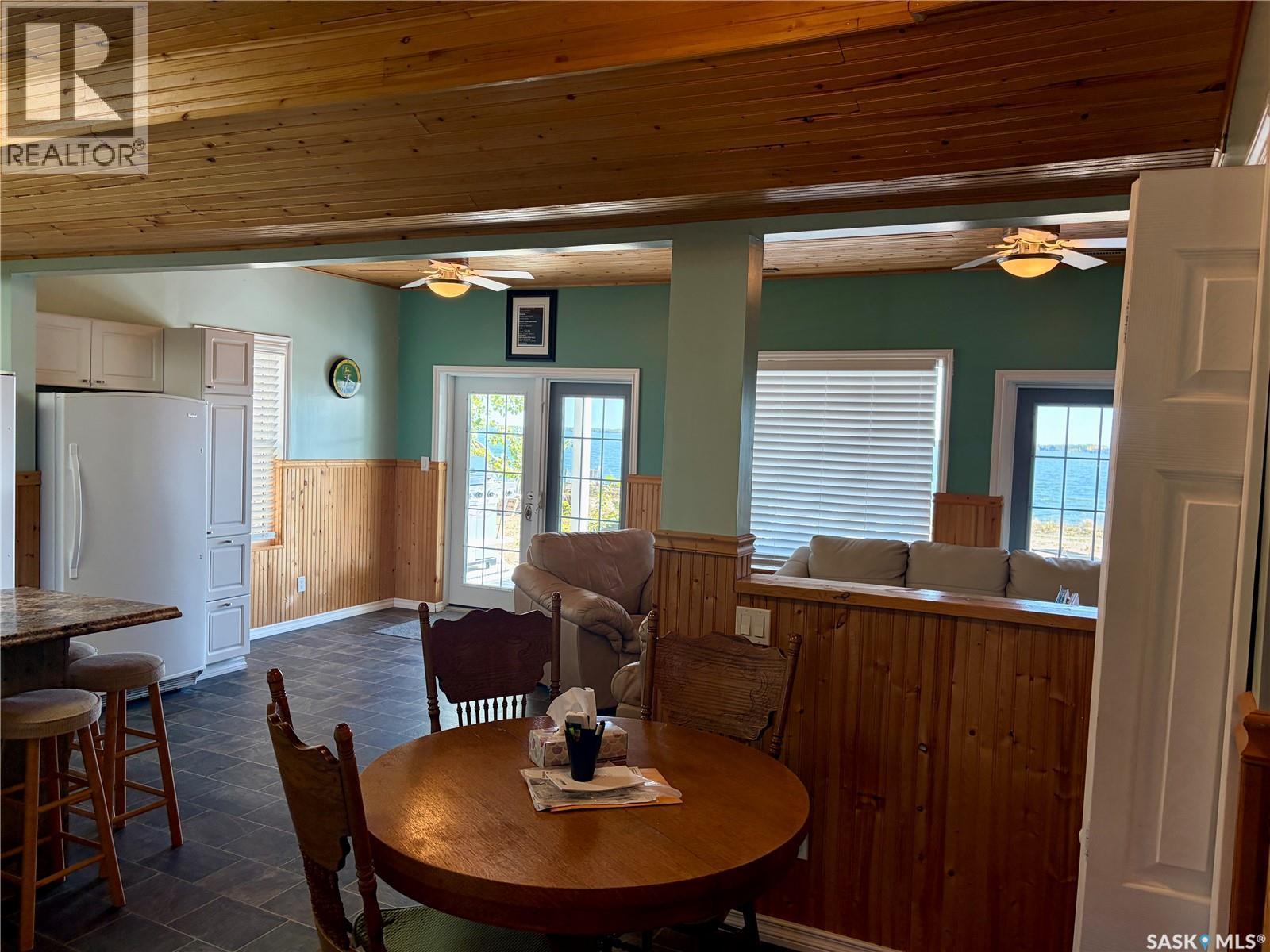 316 Lakeshore Road, Leslie Beach, SK
