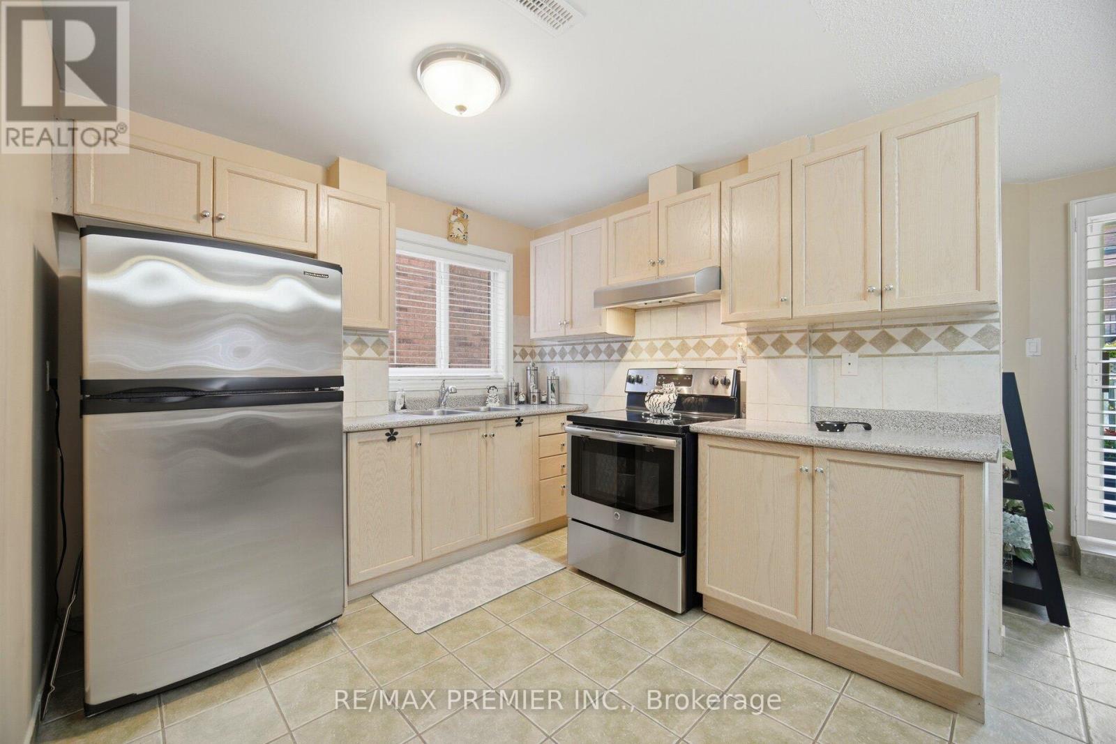 137 Blackthorn Drive, Vaughan, ON
