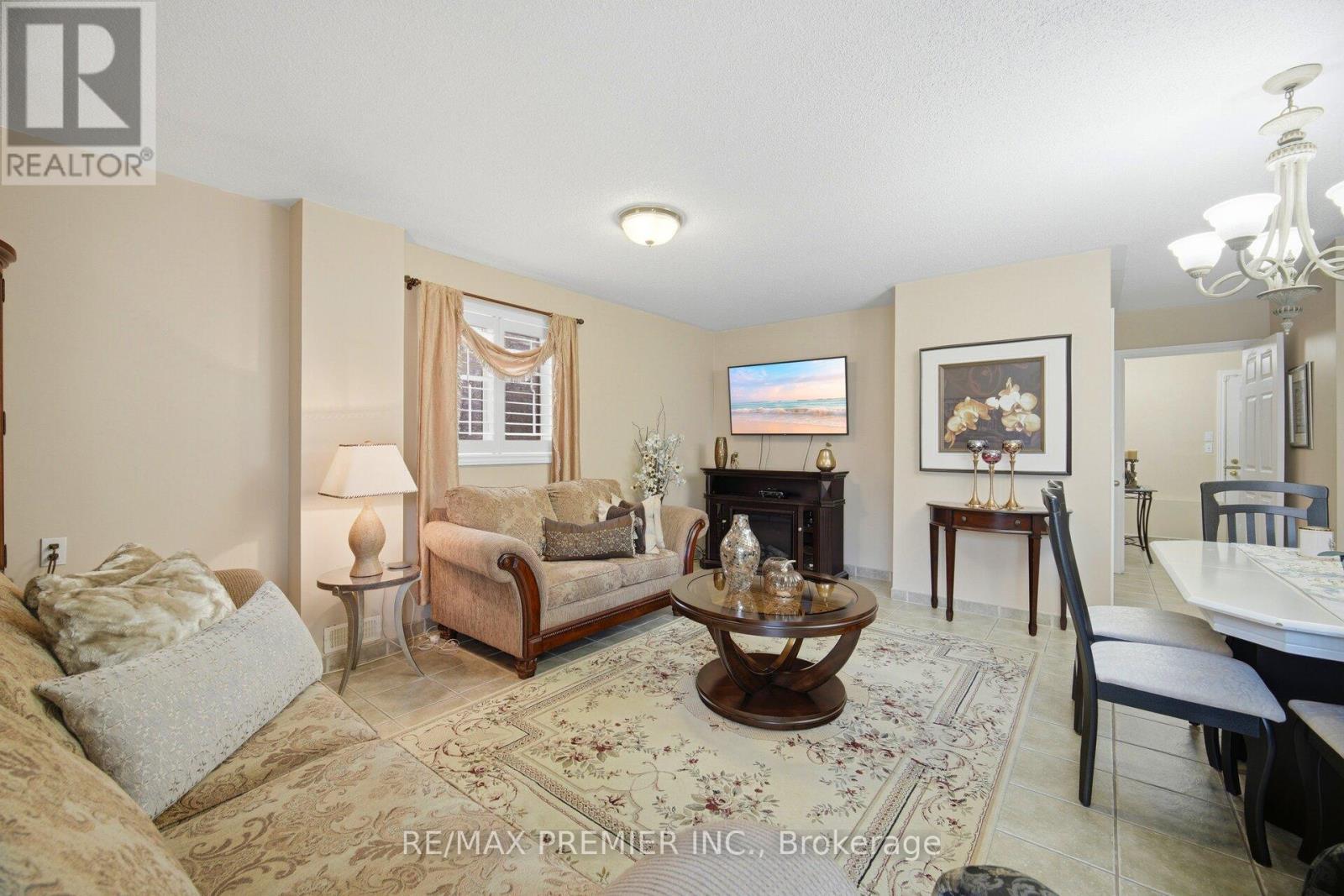 137 Blackthorn Drive, Vaughan, ON
