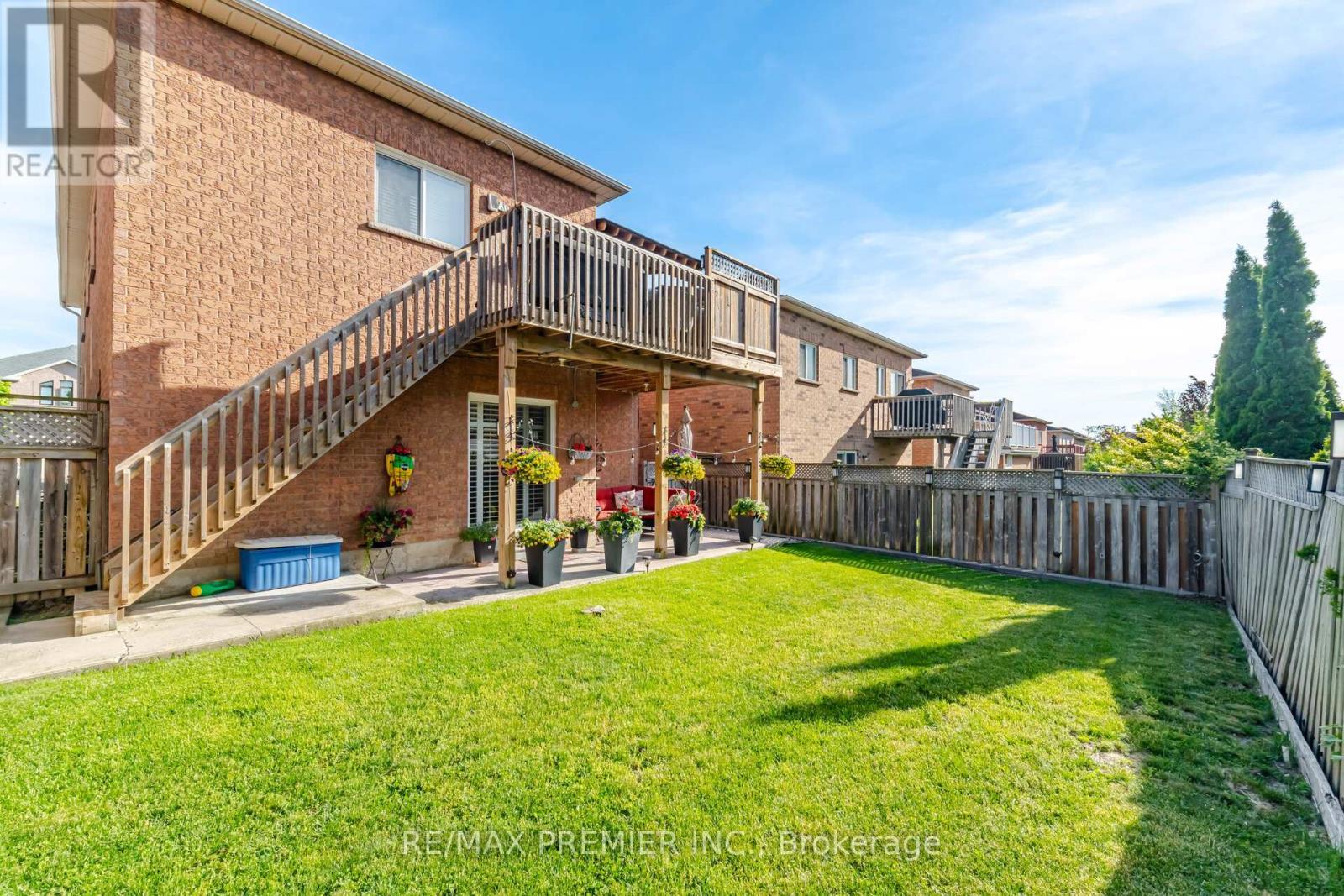 137 Blackthorn Drive, Vaughan, ON