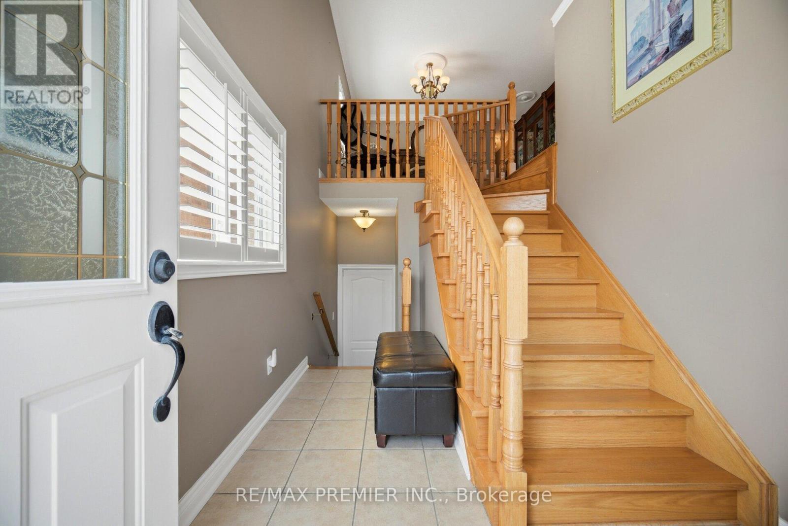 137 Blackthorn Drive, Vaughan, ON