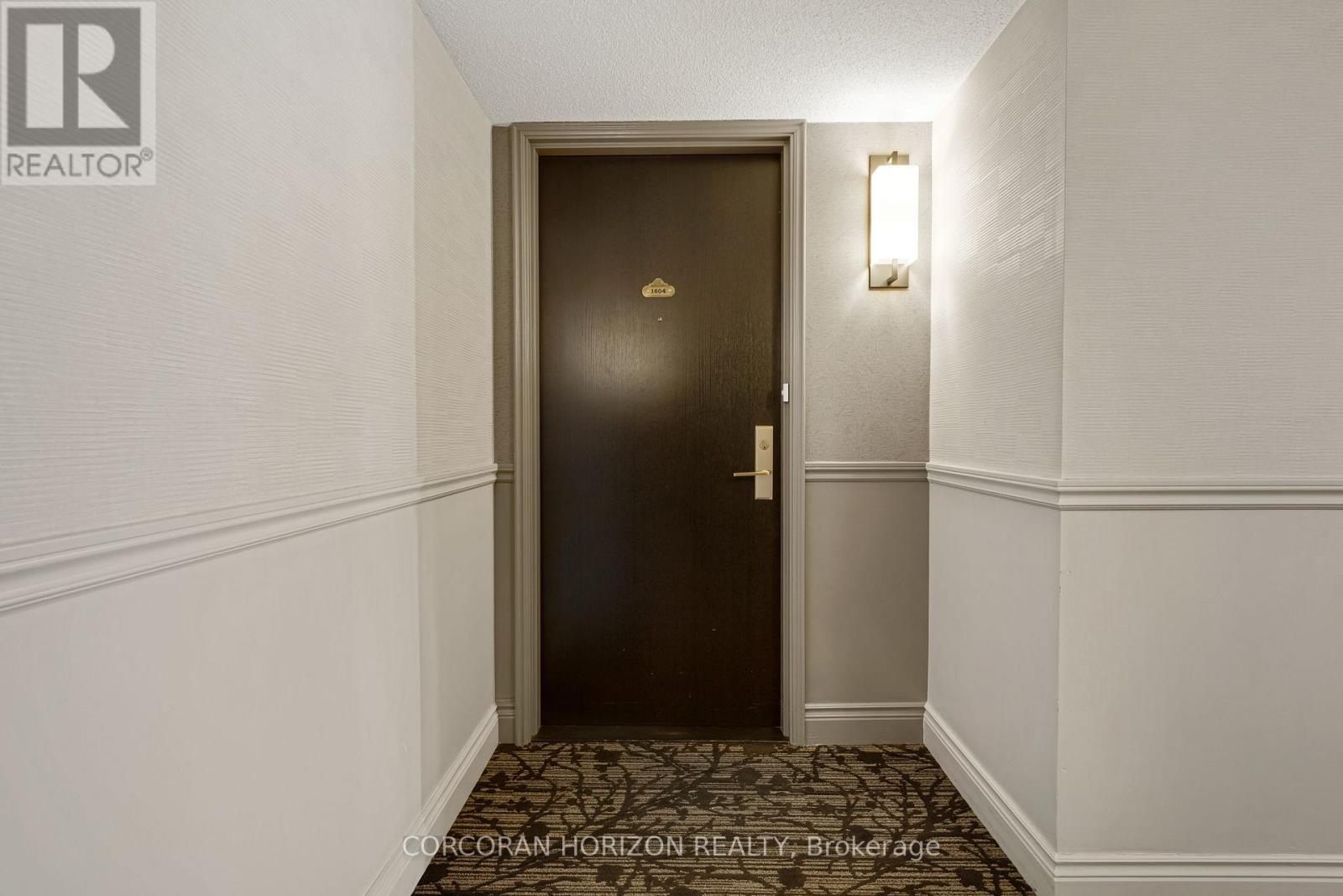 1604 - 55 Kingsbridge Garden Circle, Mississauga, ON