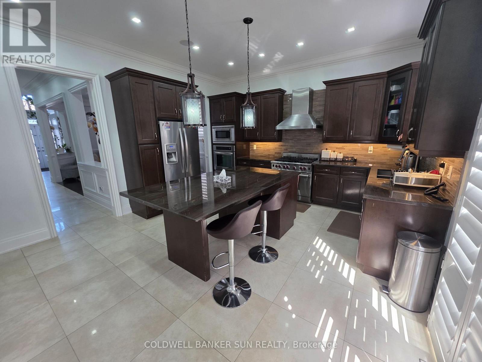 76 Cedarholme Avenue, Caledon, ON