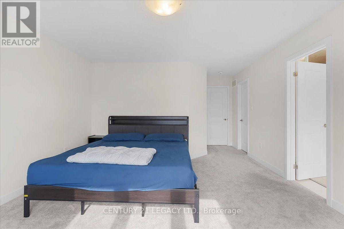 12 Shrubsall Street, Cambridge, ON