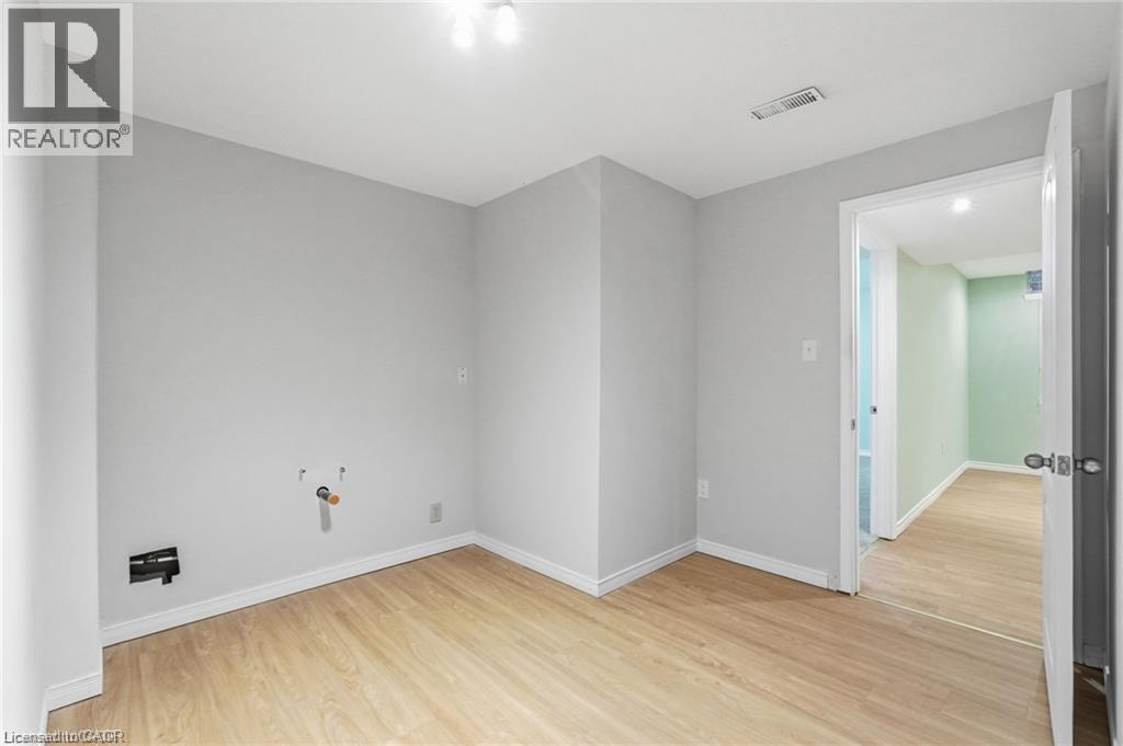 212 Stonehenge Drive Unit# 41, Ancaster, ON
