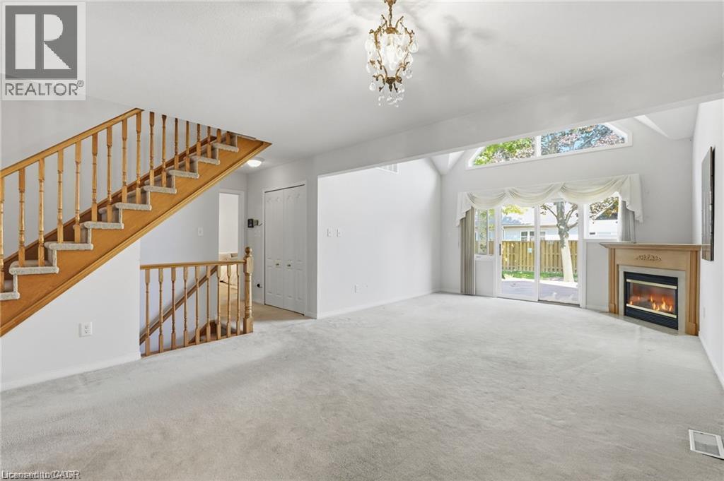 212 Stonehenge Drive Unit# 41, Ancaster, ON