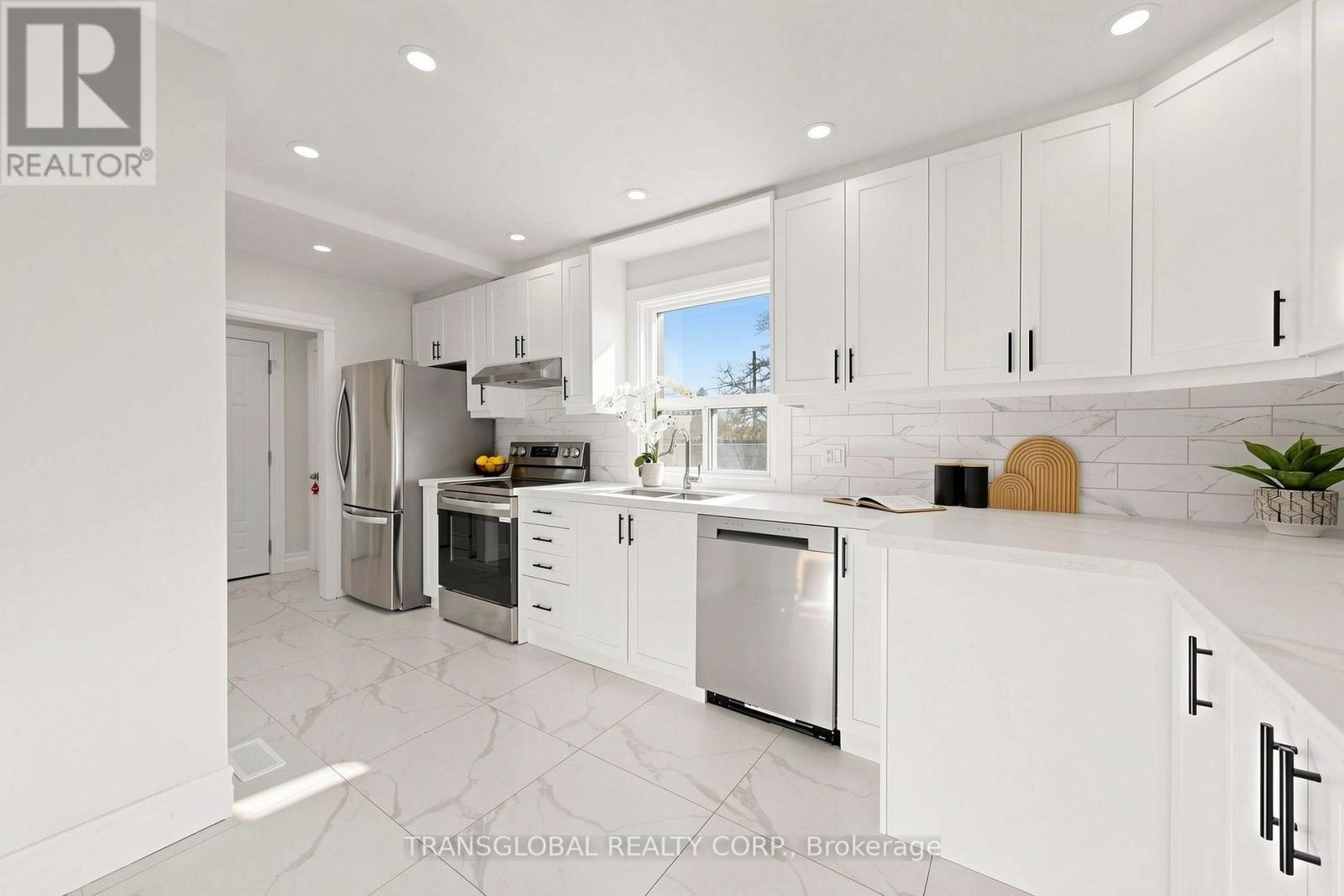 10 Anticosti Drive, Toronto, ON