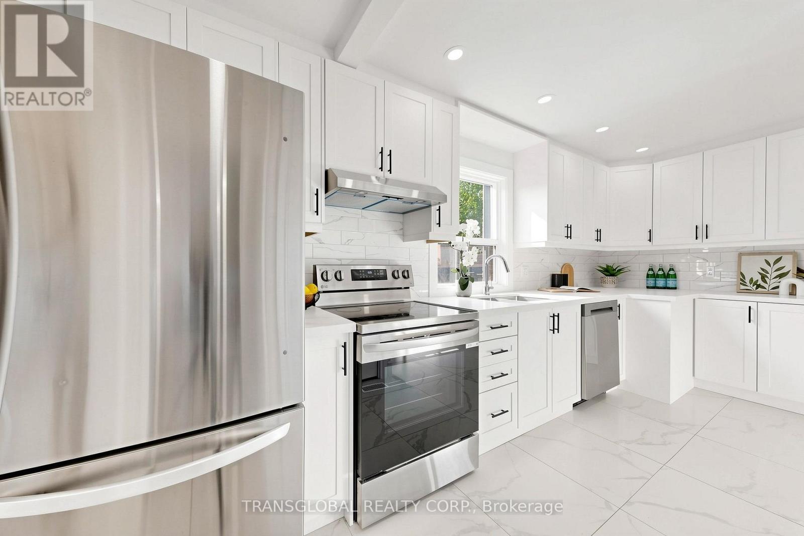 10 Anticosti Drive, Toronto, ON