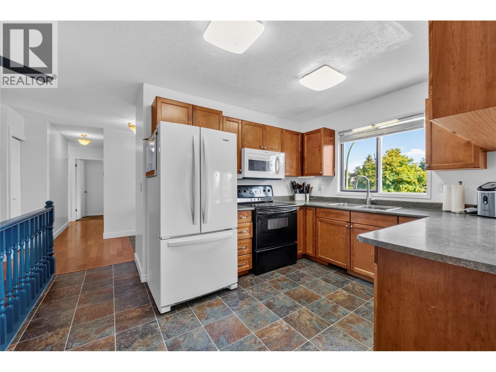 593 Braemar Drive, Kamloops, BC
