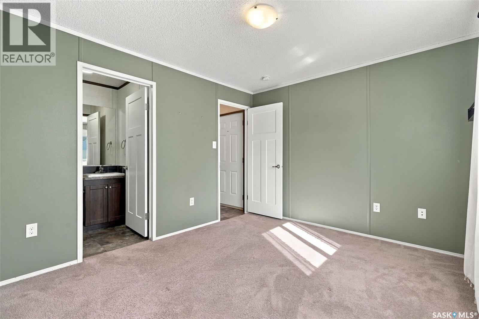 20 Empress Avenue, Qu'Appelle, SK