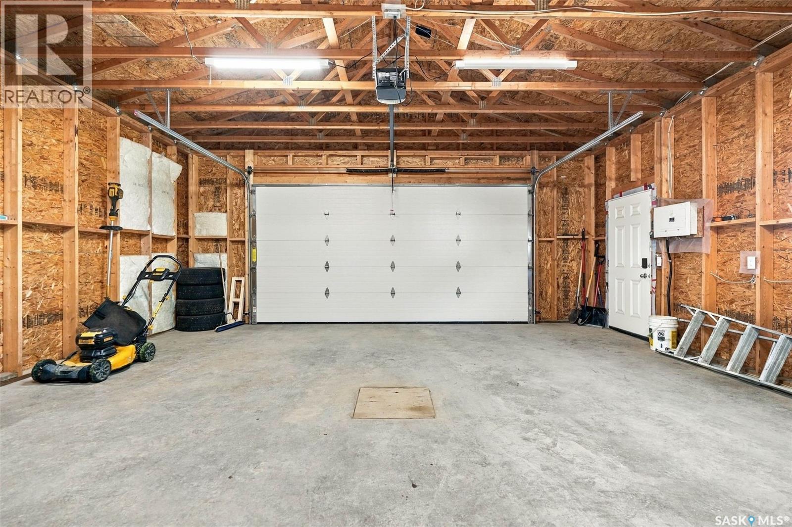 20 Empress Avenue, Qu'Appelle, SK