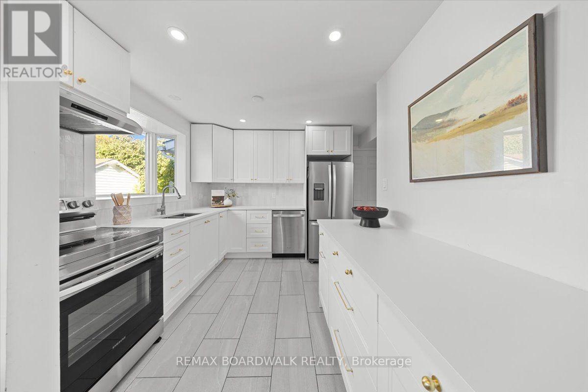 1853 Kilborn Avenue, Ottawa, ON