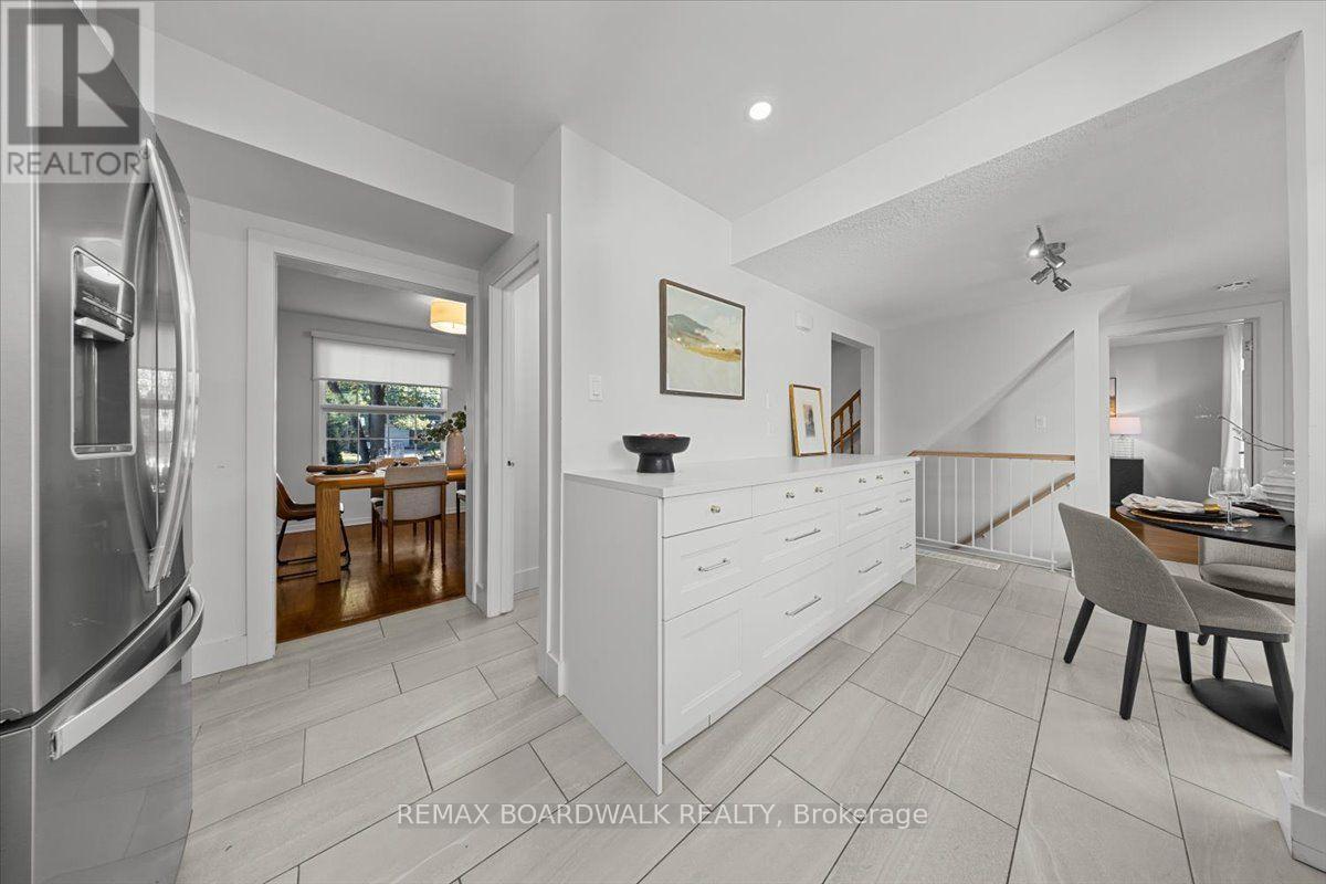1853 Kilborn Avenue, Ottawa, ON
