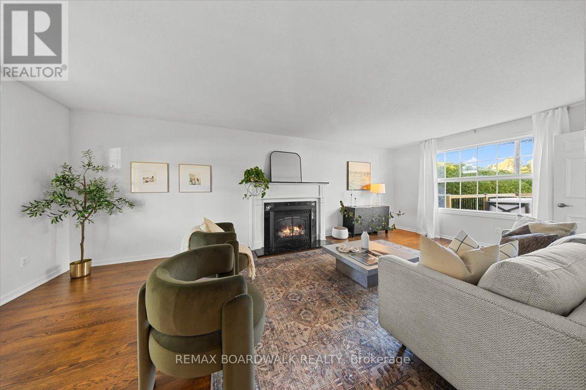 1853 Kilborn Avenue, Ottawa, ON