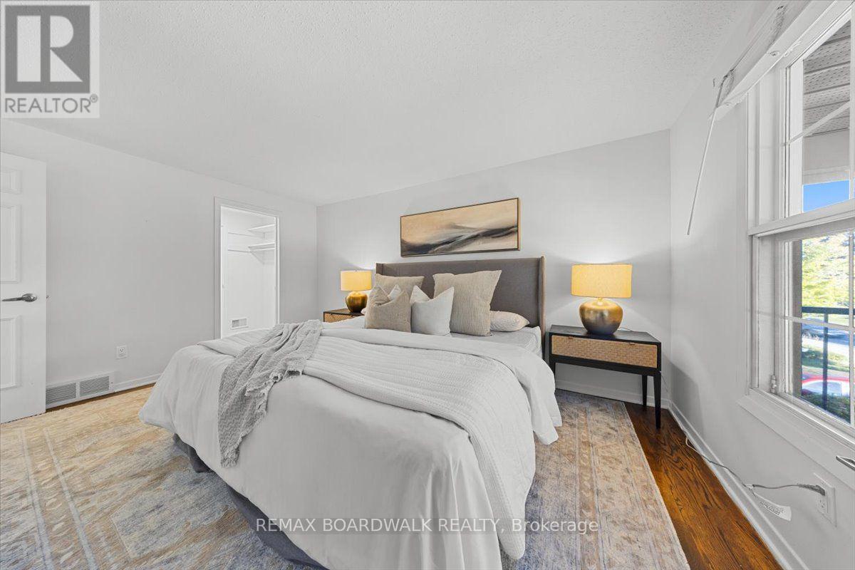 1853 Kilborn Avenue, Ottawa, ON
