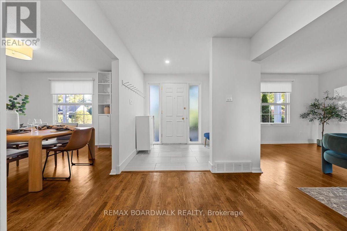 1853 Kilborn Avenue, Ottawa, ON