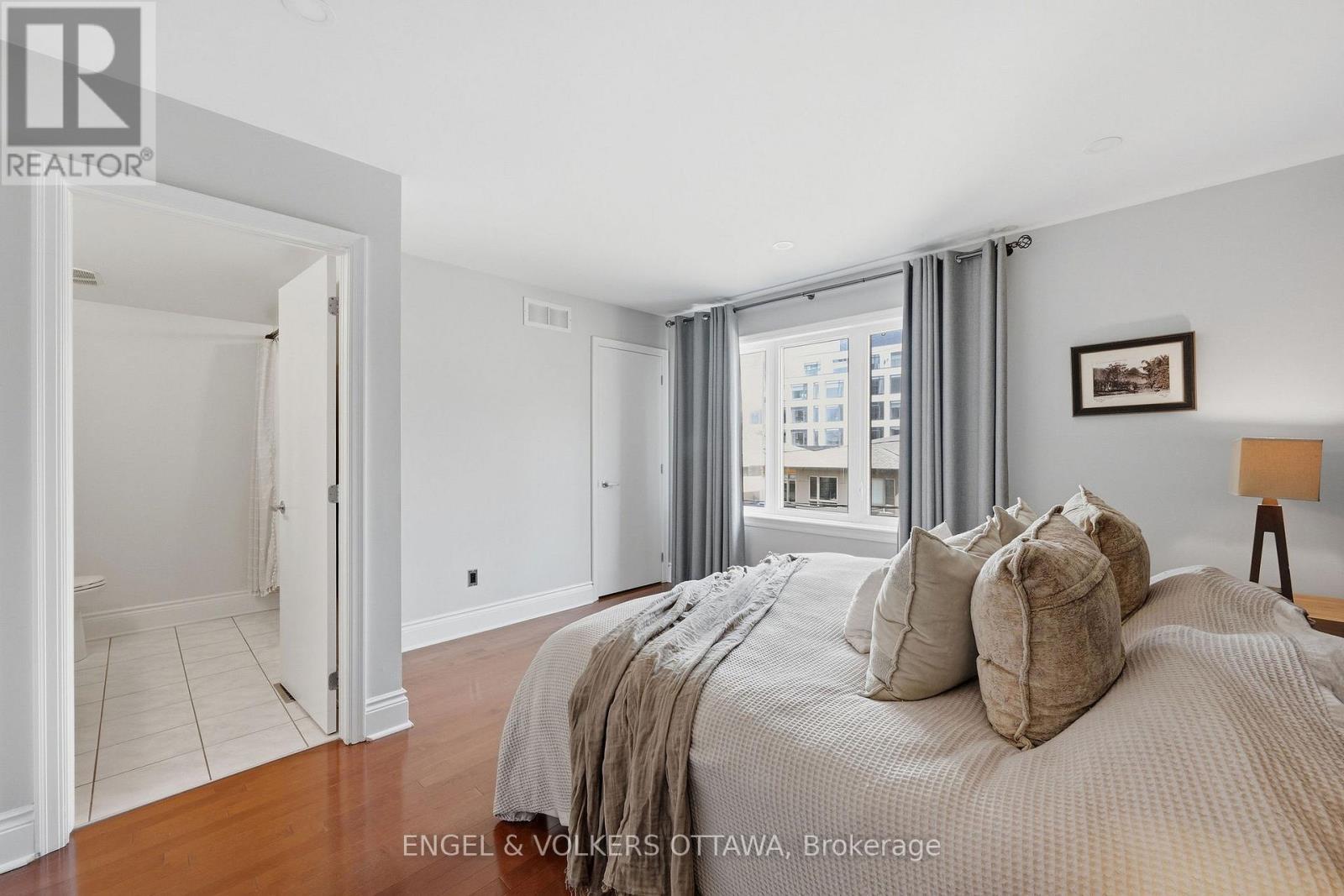 412 Berkley Avenue, Ottawa, ON