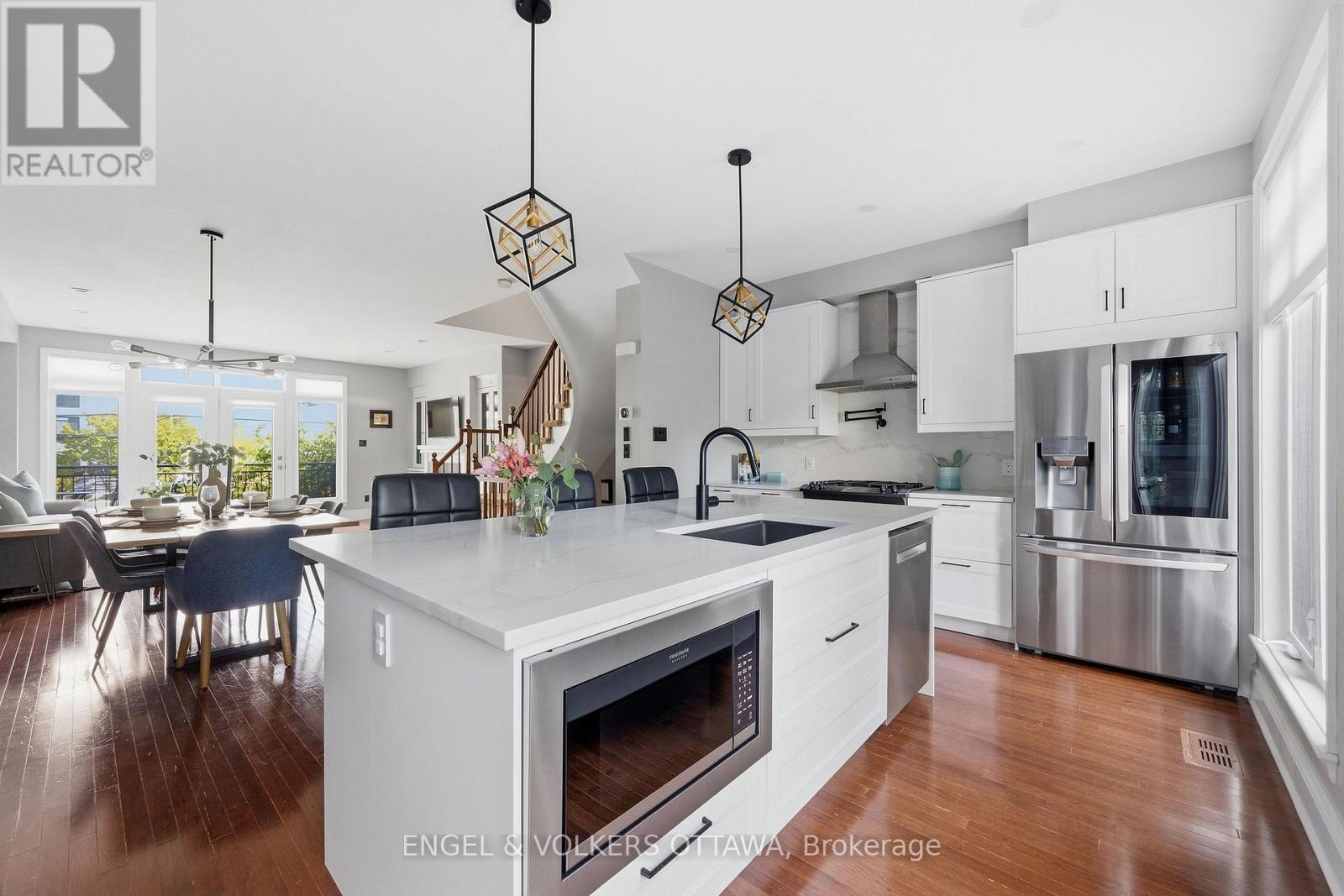 412 Berkley Avenue, Ottawa, ON