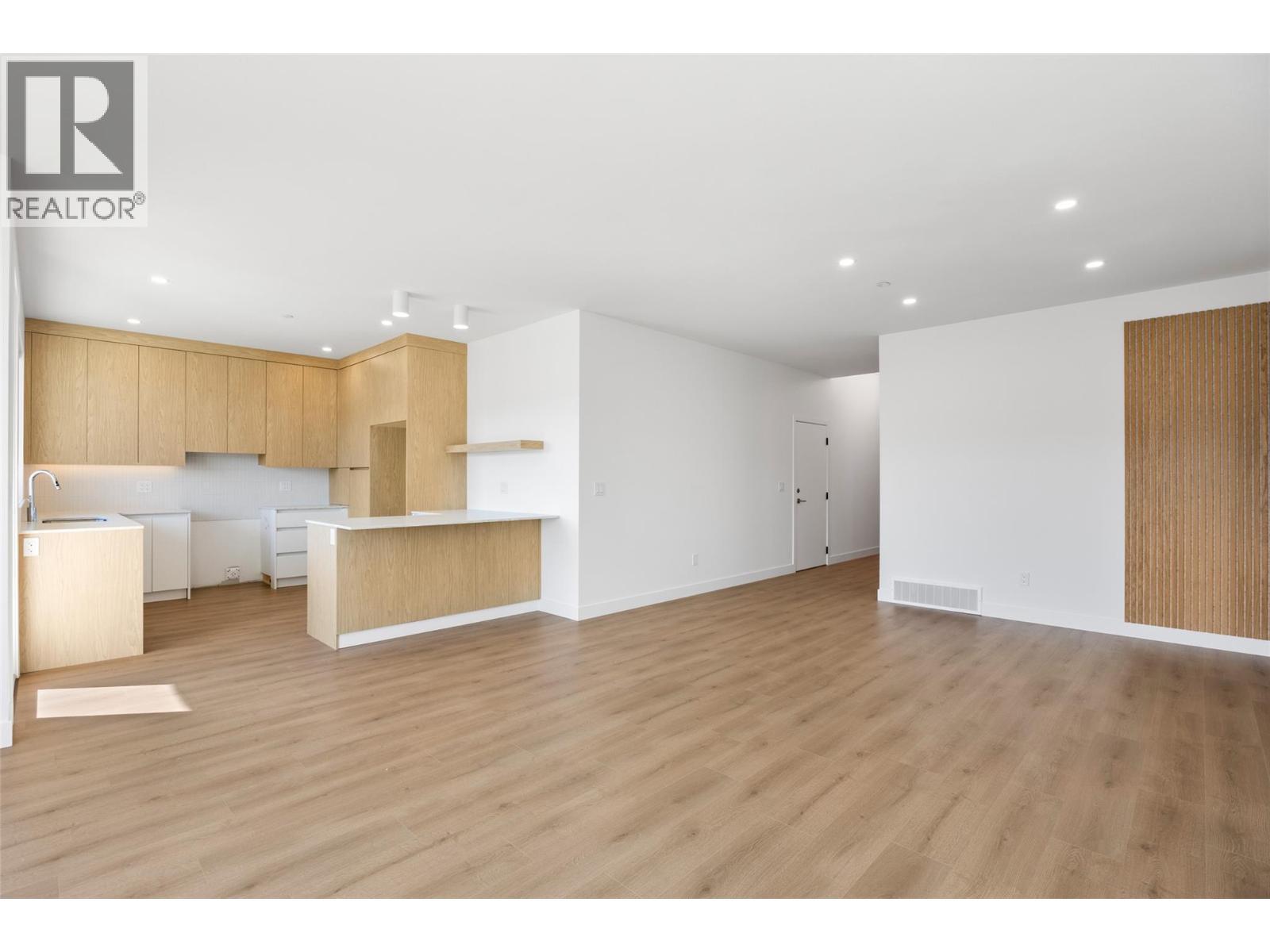 5044 Sun Rivers Drive, Kamloops, BC
