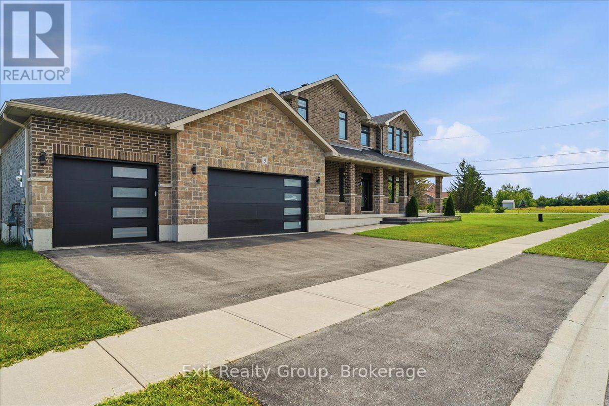 9 Wims Way, Belleville (Thurlow Ward), ON