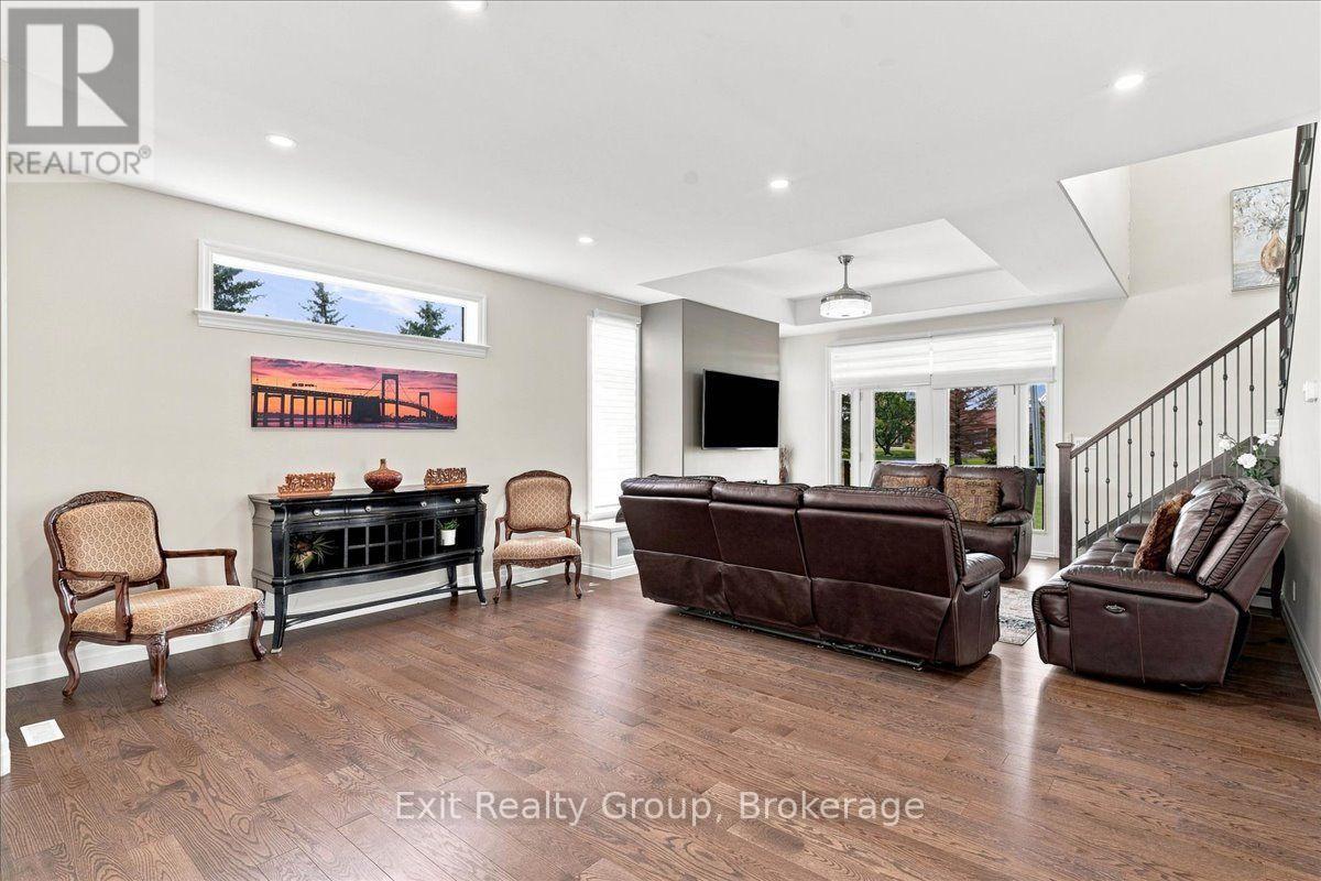 9 Wims Way, Belleville (Thurlow Ward), ON