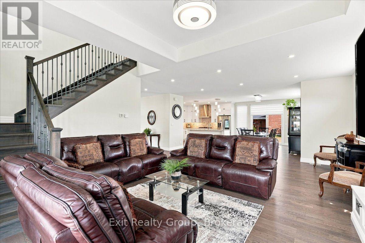 9 Wims Way, Belleville (Thurlow Ward), ON