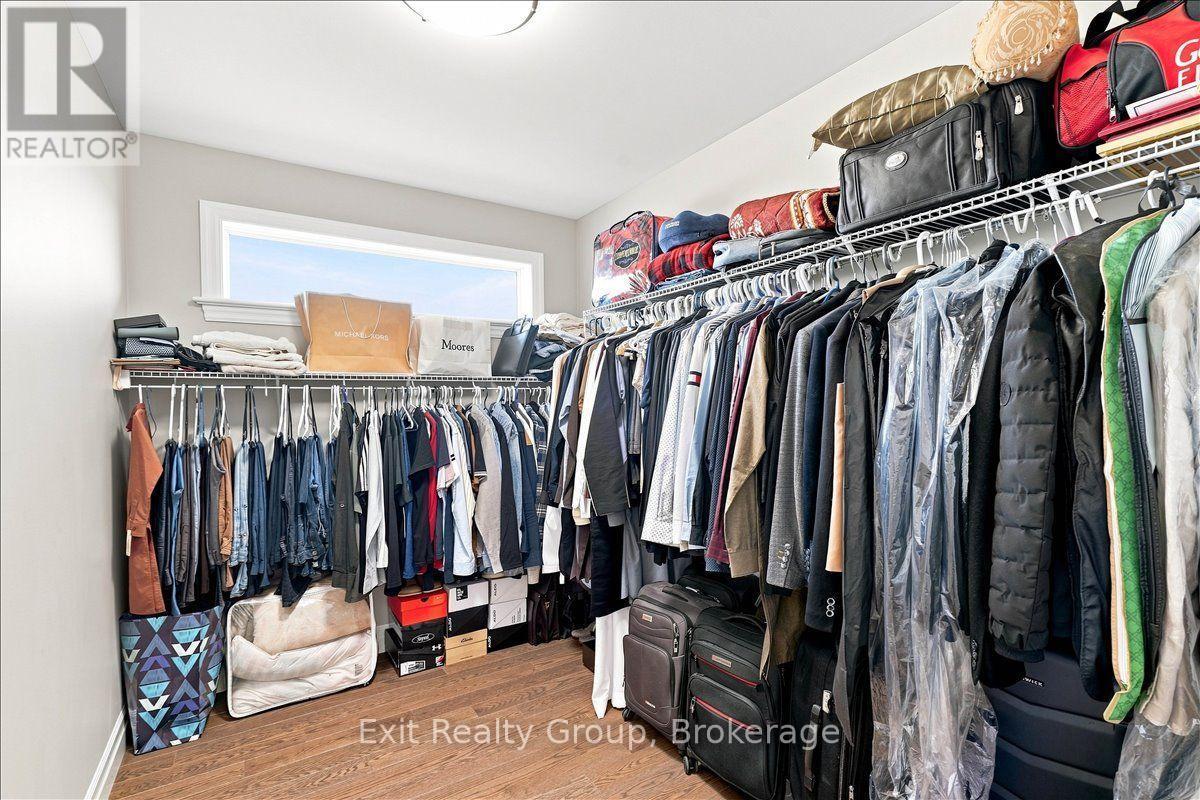 9 Wims Way, Belleville (Thurlow Ward), ON