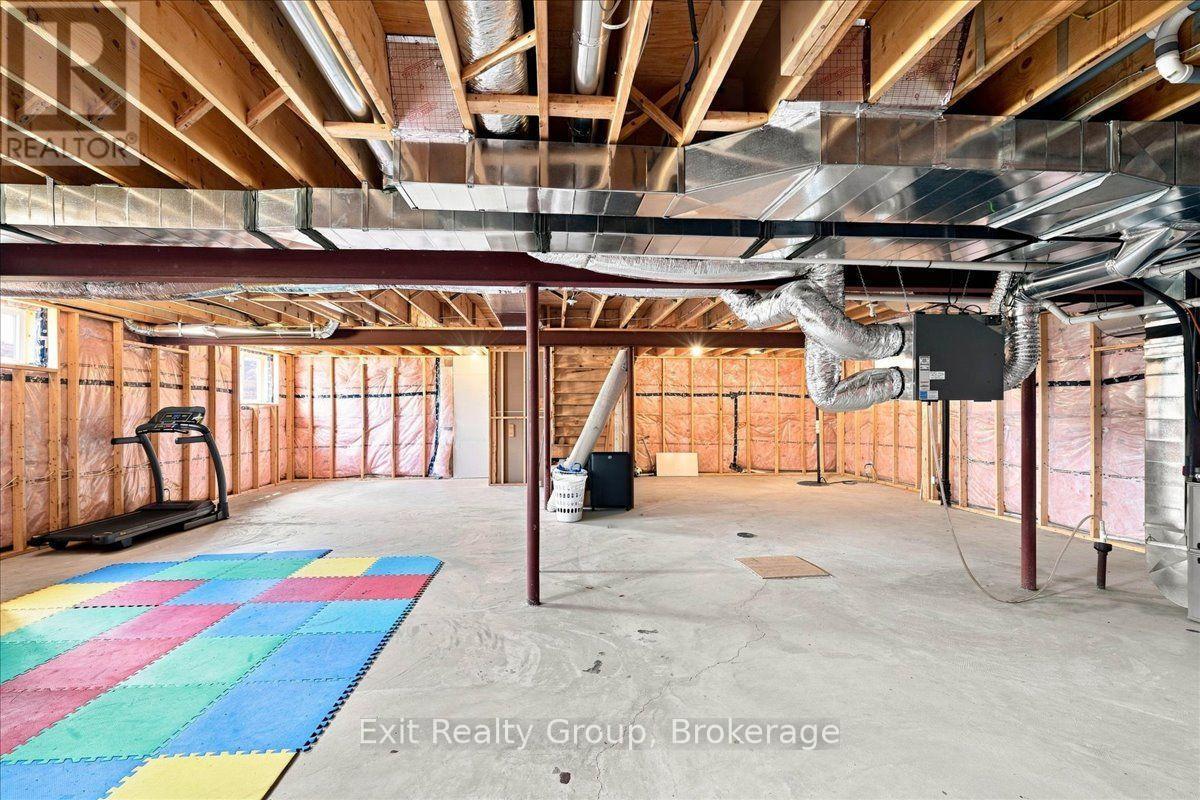 9 Wims Way, Belleville (Thurlow Ward), ON