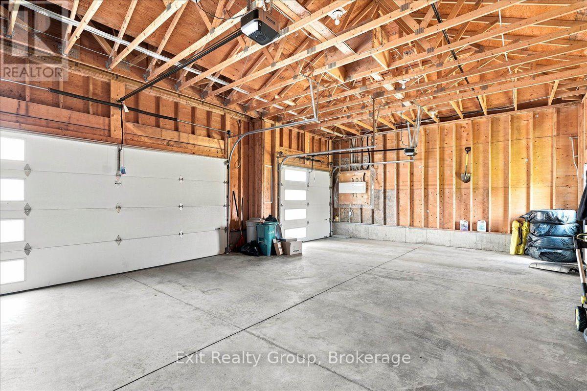 9 Wims Way, Belleville (Thurlow Ward), ON