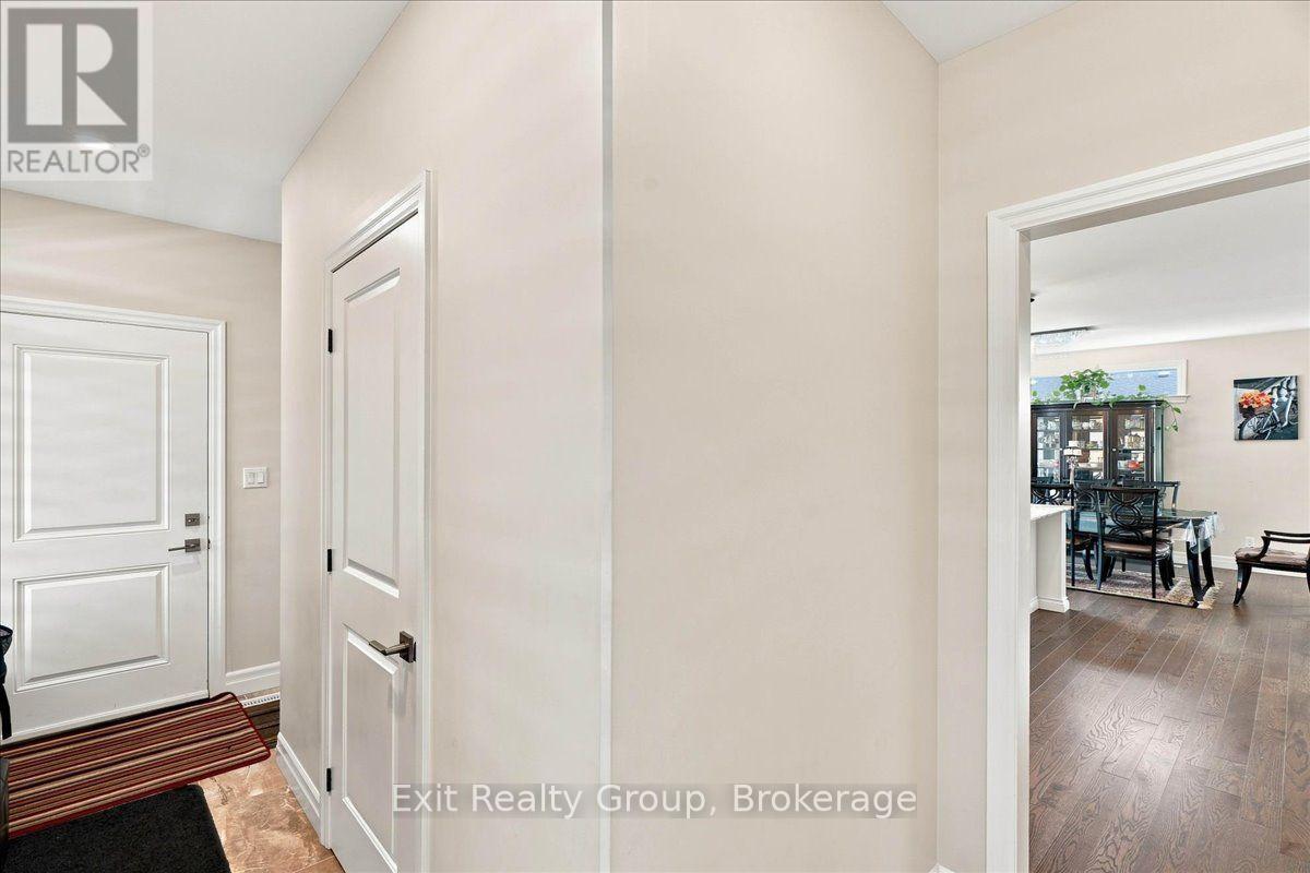 9 Wims Way, Belleville (Thurlow Ward), ON