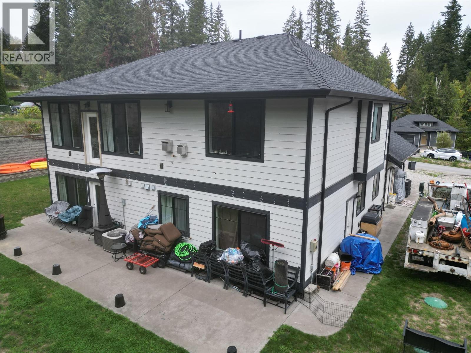 2446 Centennial Drive, Blind Bay, BC