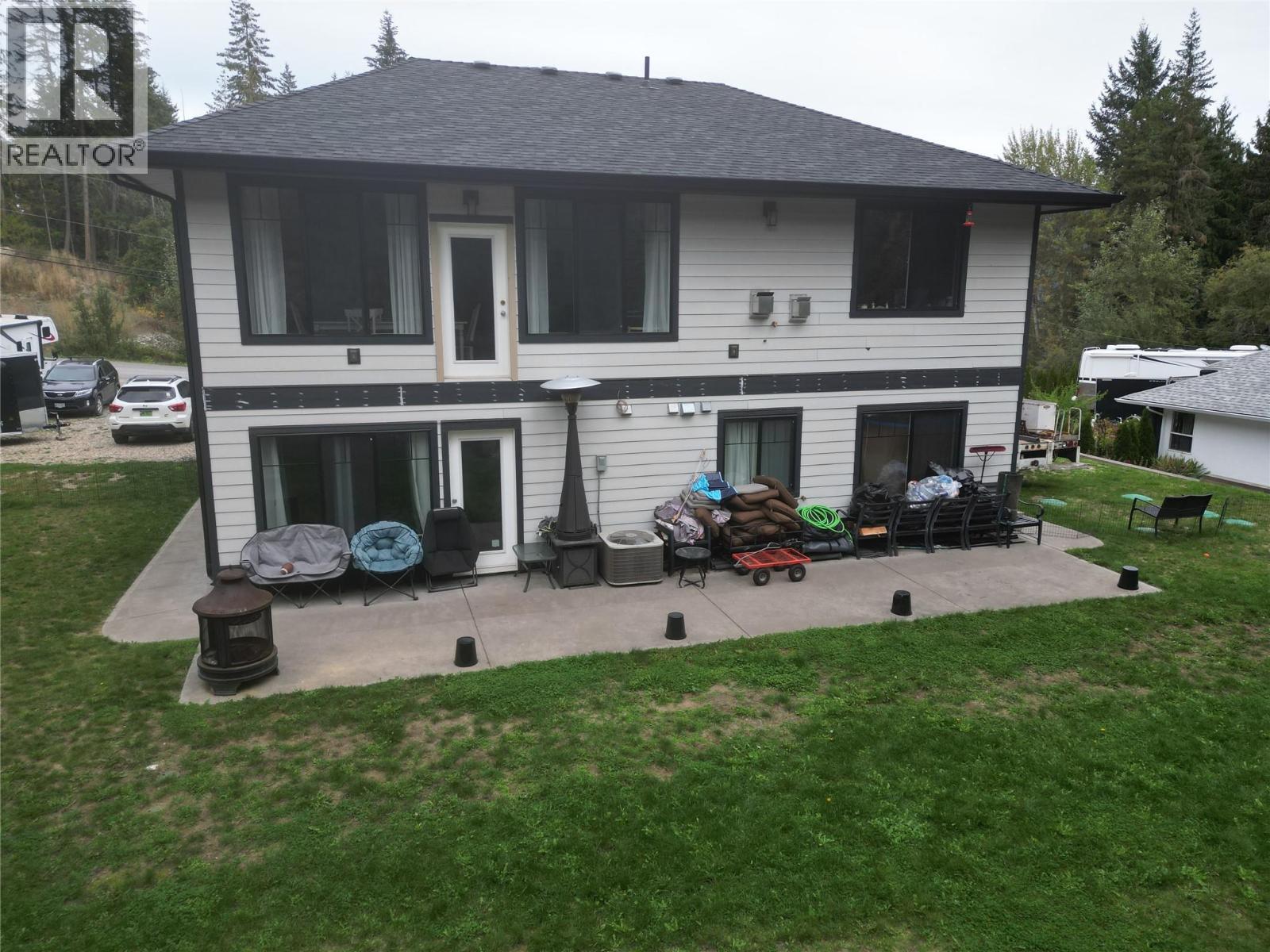 2446 Centennial Drive, Blind Bay, BC