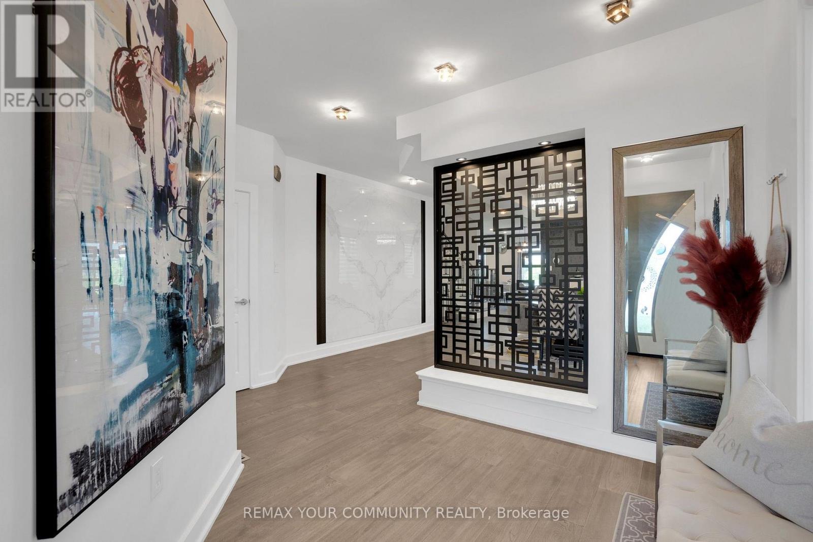 130 Santa Amato Crescent, Vaughan, ON