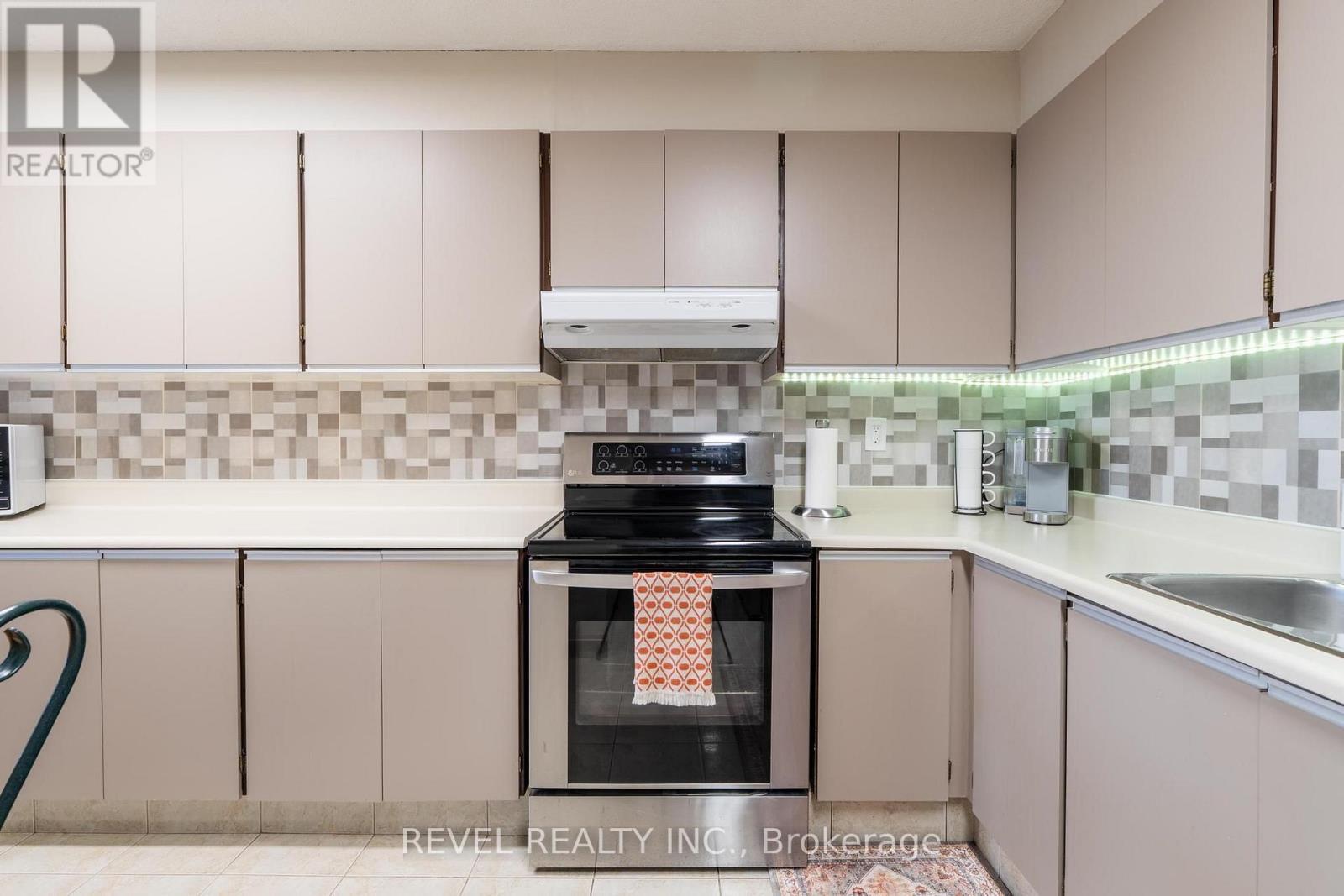 2306 - 75 Emmett Avenue, Toronto, ON