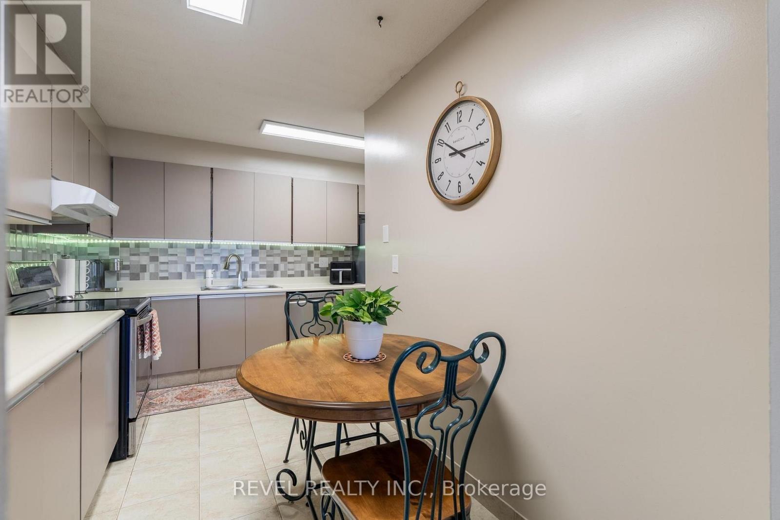 2306 - 75 Emmett Avenue, Toronto, ON