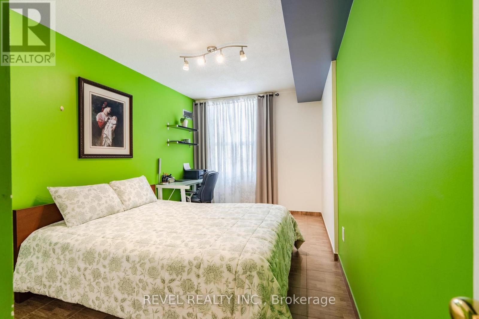 2306 - 75 Emmett Avenue, Toronto, ON