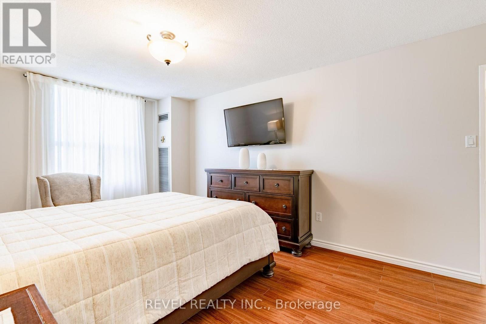2306 - 75 Emmett Avenue, Toronto, ON