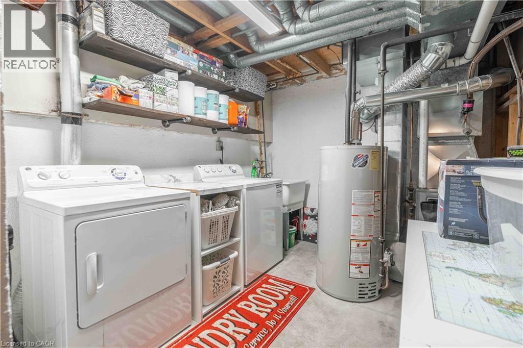 98 Memorial Avenue, Stoney Creek, ON