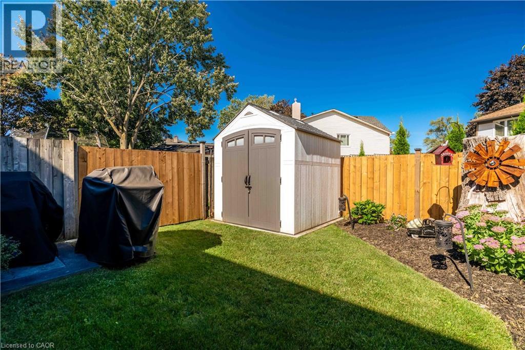 98 Memorial Avenue, Stoney Creek, ON