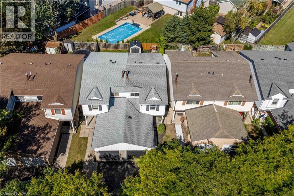 98 Memorial Avenue, Stoney Creek, ON