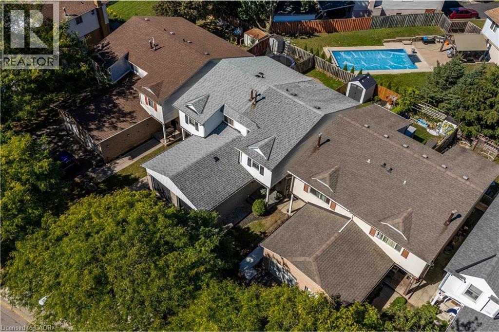 98 Memorial Avenue, Stoney Creek, ON