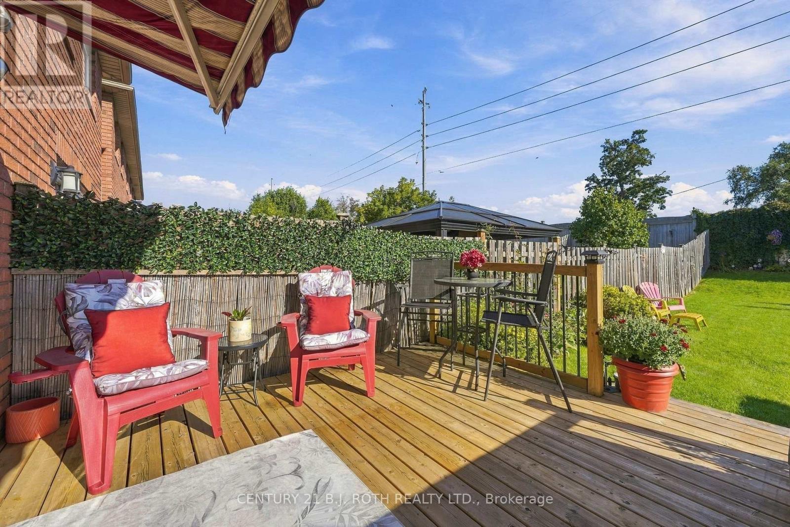 75 Courtney Crescent, Barrie, ON