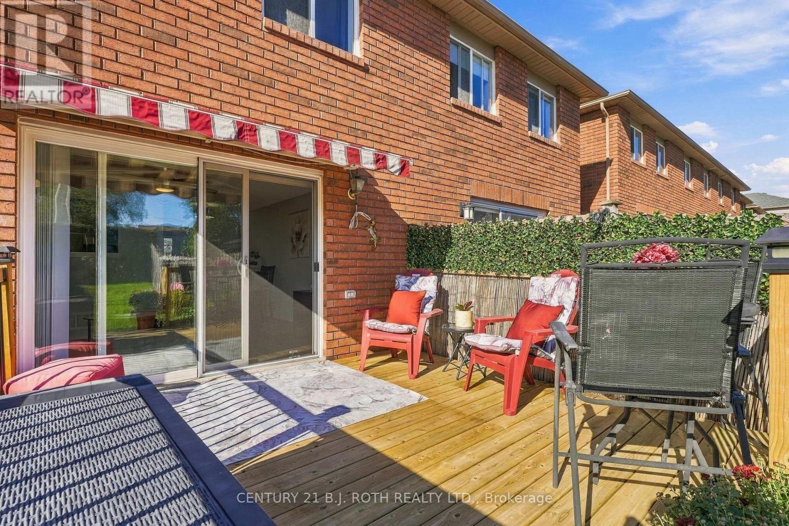 75 Courtney Crescent, Barrie, ON