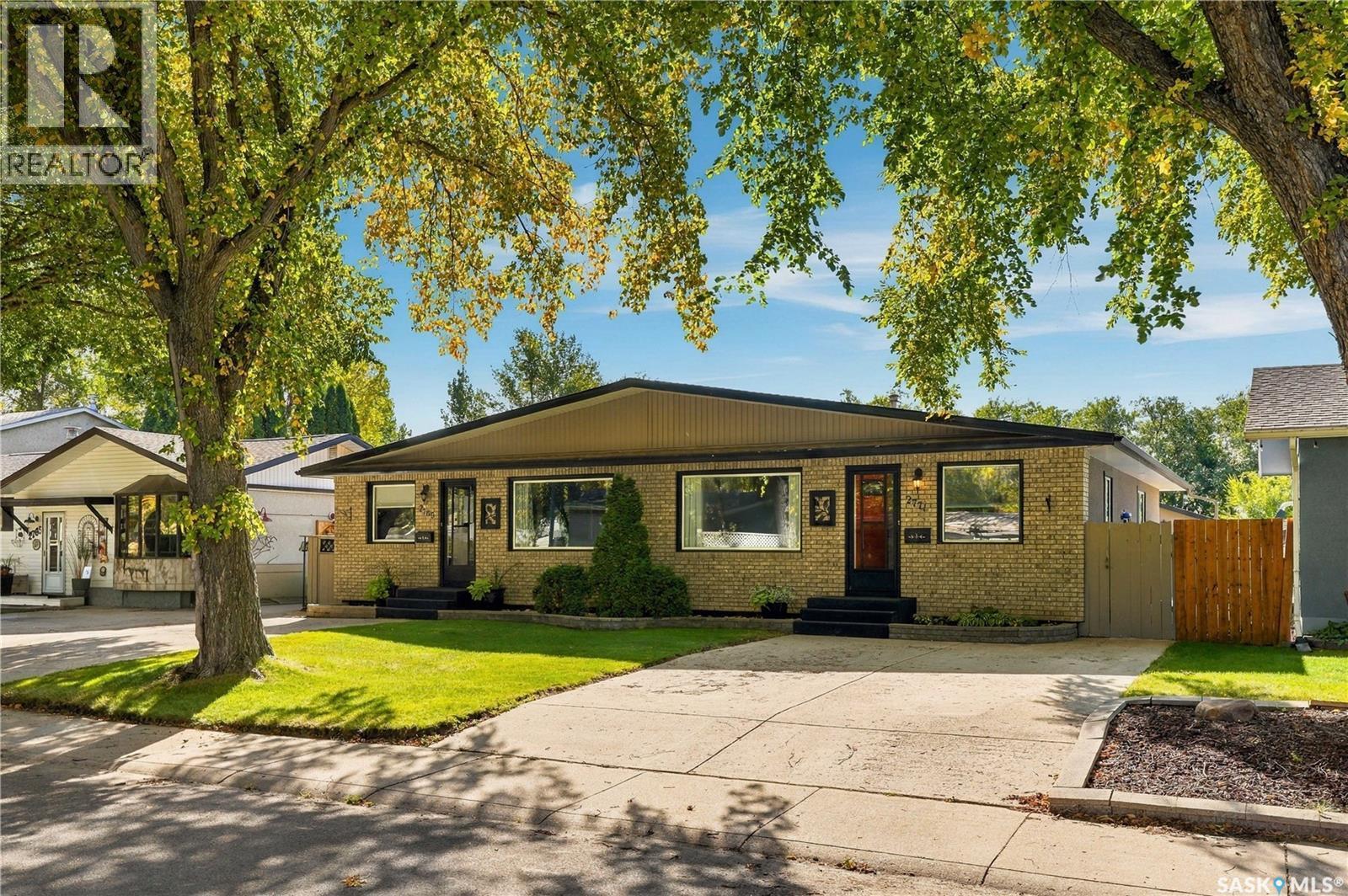 2769/2771 Eastview, Saskatoon, SK
