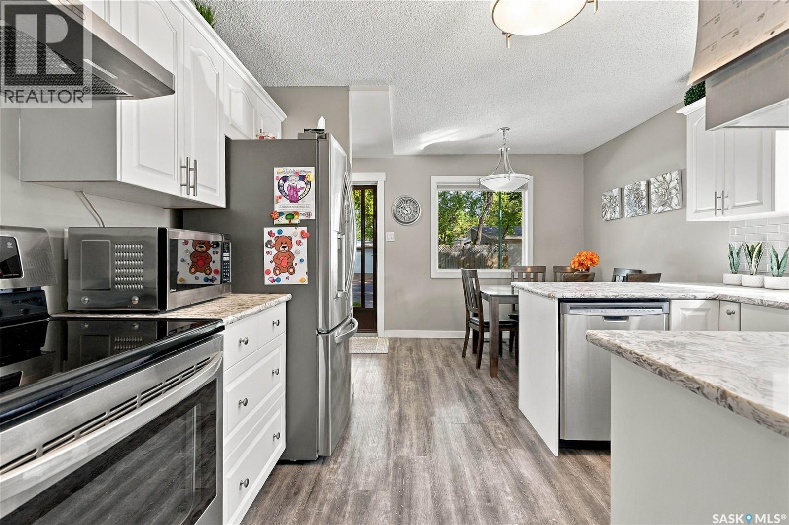 2769/2771 Eastview, Saskatoon, SK